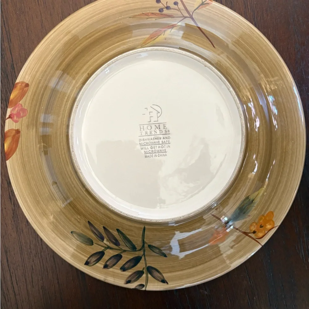 Home Trends Shadowwood Floral Autumn Leaves 9.5